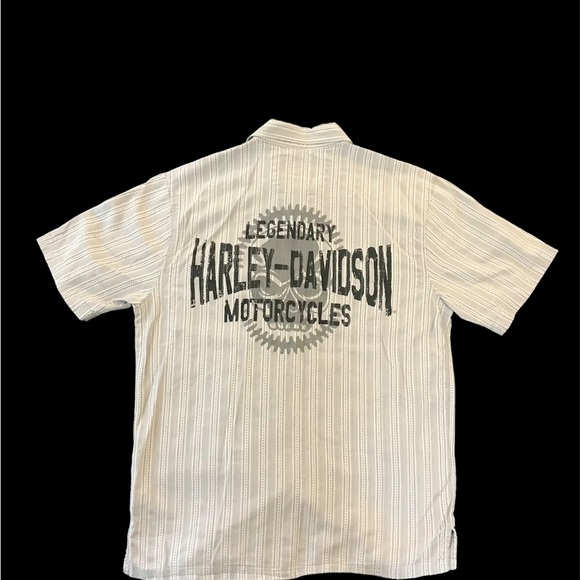 Men’s Harley Davison Medium Short Sleeve Button Down - Picture 2 of 4